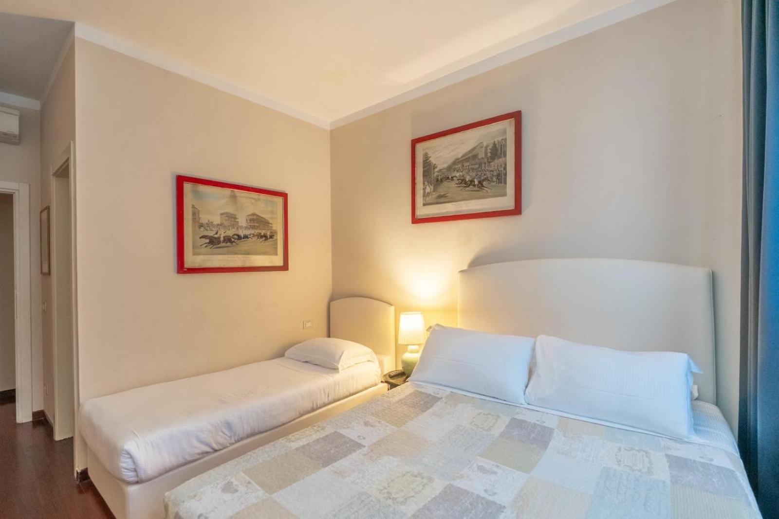 Ponte Vecchio View Luxury Apartment ฟลอเรนซ์ ภายนอก รูปภาพ