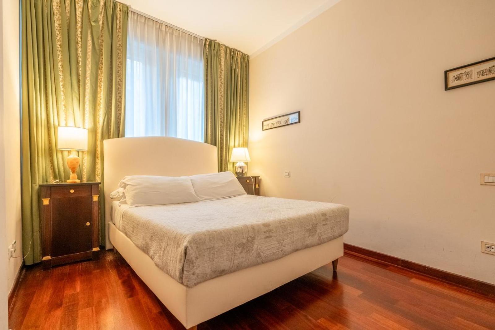 Ponte Vecchio View Luxury Apartment ฟลอเรนซ์ ภายนอก รูปภาพ