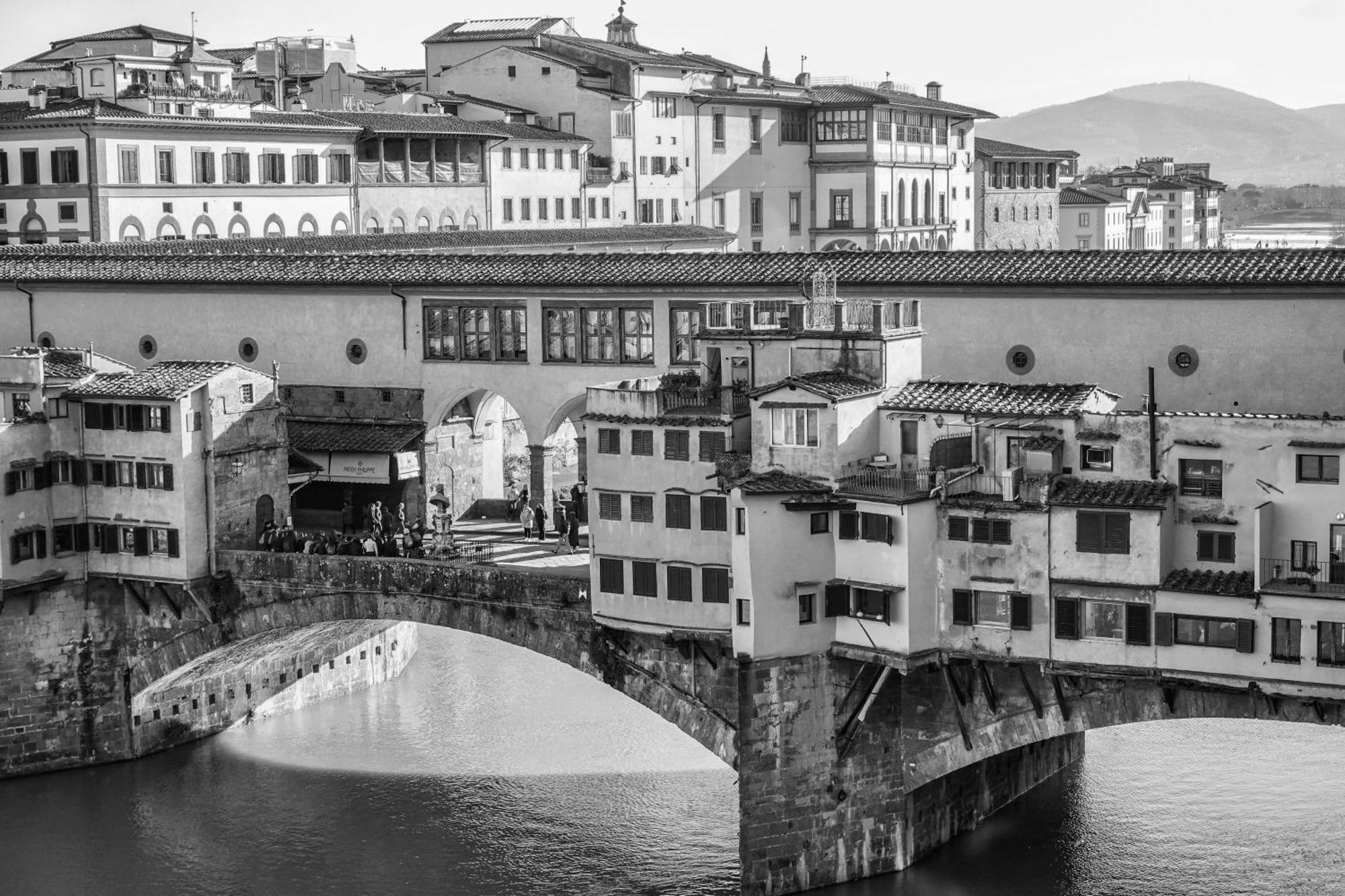Ponte Vecchio View Luxury Apartment ฟลอเรนซ์ ภายนอก รูปภาพ